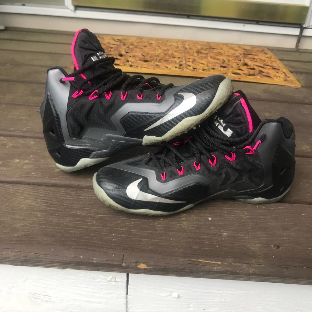 Lebron 11 Miami Nights